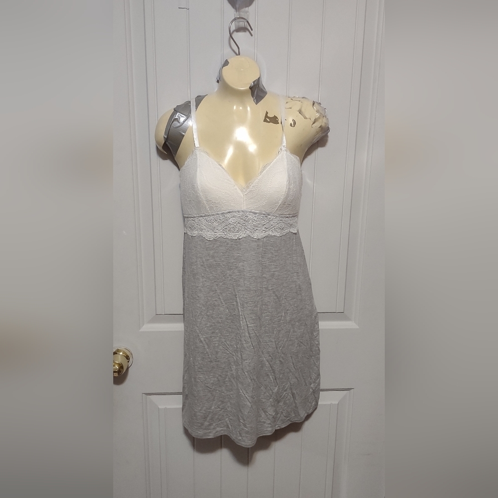 Nicole Miller sleep wear for women size M